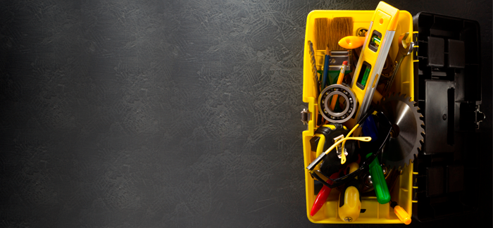 Caixa de ferramentas para fazer reparos em casa antes do inverno.